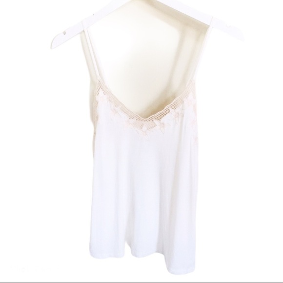 NWT AMERICAN EAGLE Soft & Sexy Scallop Gold Floral Spaghetti Tank Ivory Size XS - Picture 4 of 10